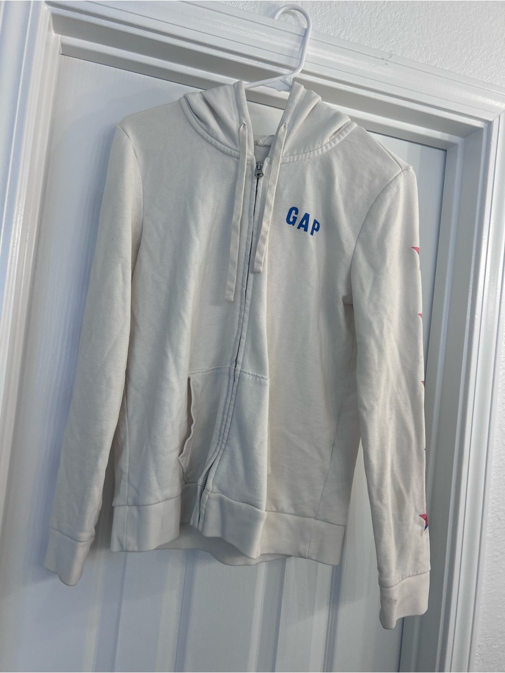 GAP white Zip Hoodie with Blue Logo and Sleeve Stars size small